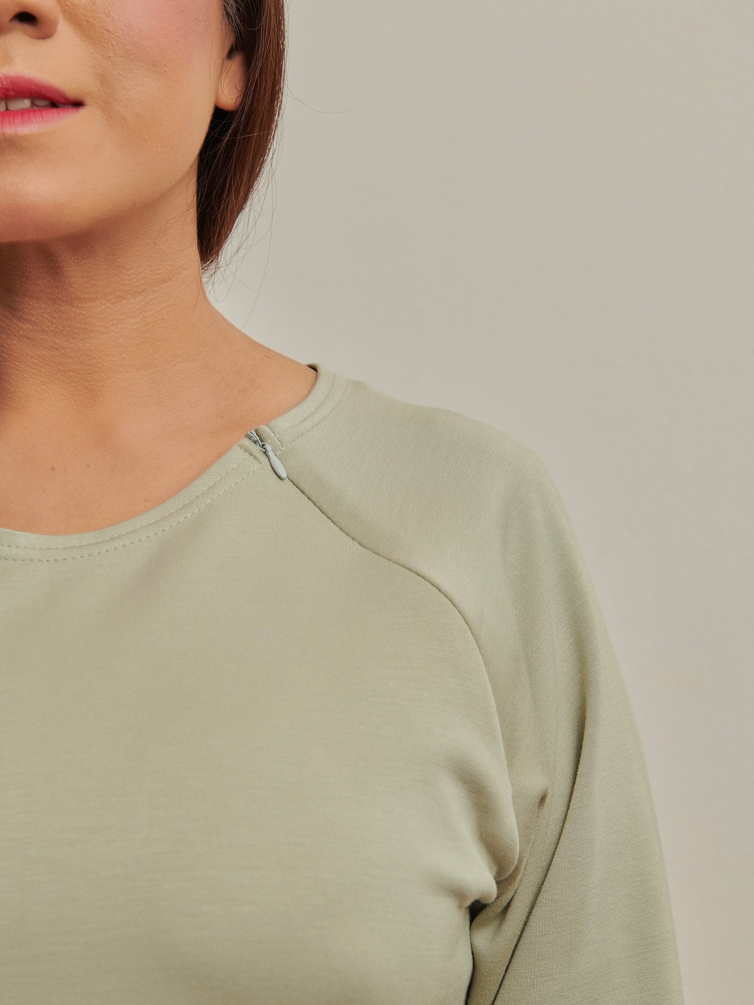 EaseZip Therapy Top